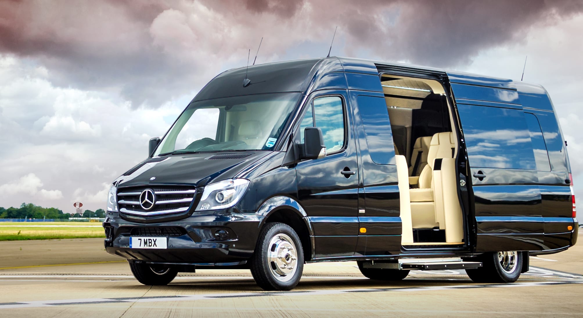 Jaco360 private transports and transfers, private luxury transportation