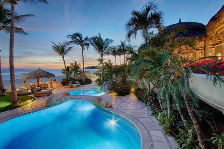 Jaco Beach Bachelor Party & Luxury Golf Package